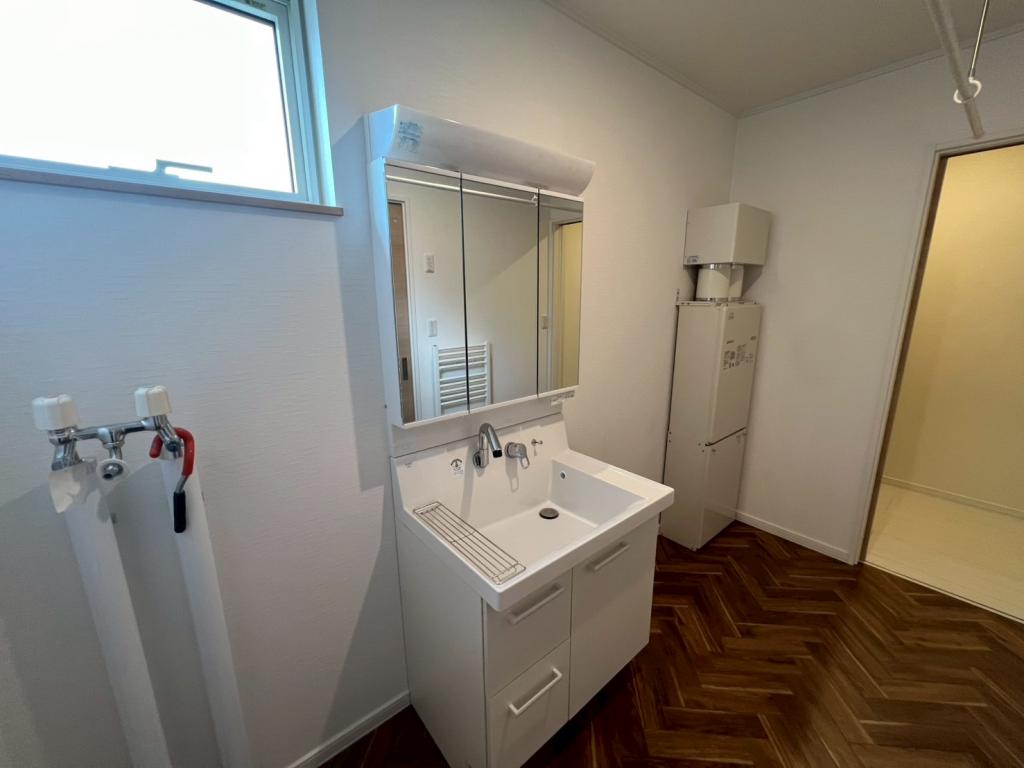 【写真追加】♪築5年♪　都市ガス♪　南向き♪　西21南2＿中古住宅 内観