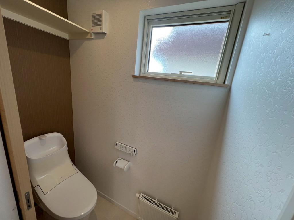 【写真追加】♪築5年♪　都市ガス♪　南向き♪　西21南2＿中古住宅 内観