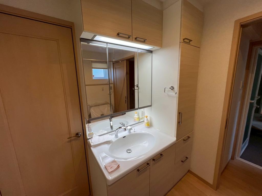 ♪築7年♪　４ＬＤＫ人気の平屋♪　大空町4丁目＿中古住宅 内観