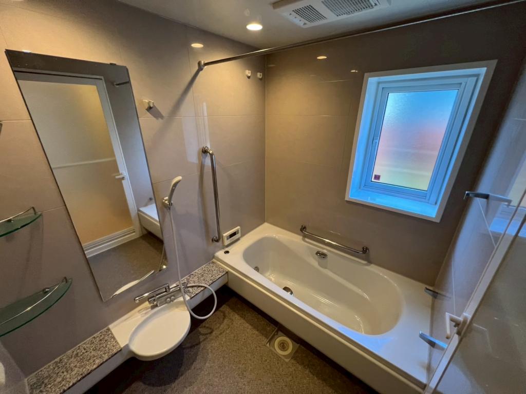 ♪築7年♪　４ＬＤＫ人気の平屋♪　大空町4丁目＿中古住宅 内観