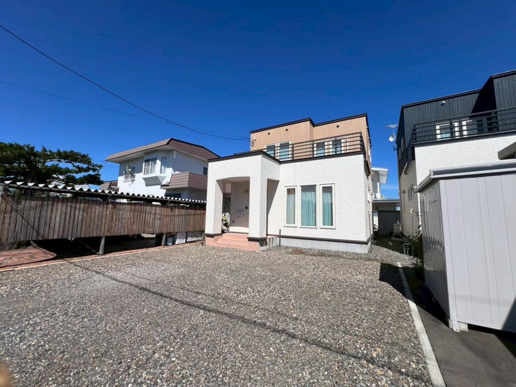 【写真追加】♪築5年♪　都市ガス♪　南向き♪　西21南2＿中古住宅 内観