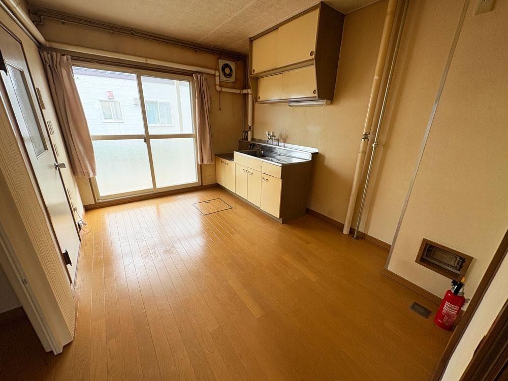 収益物件！ 西19条南3丁目　19条ハイツ　 (想定利回り19.63％）新オーナー様募集♪ 内観