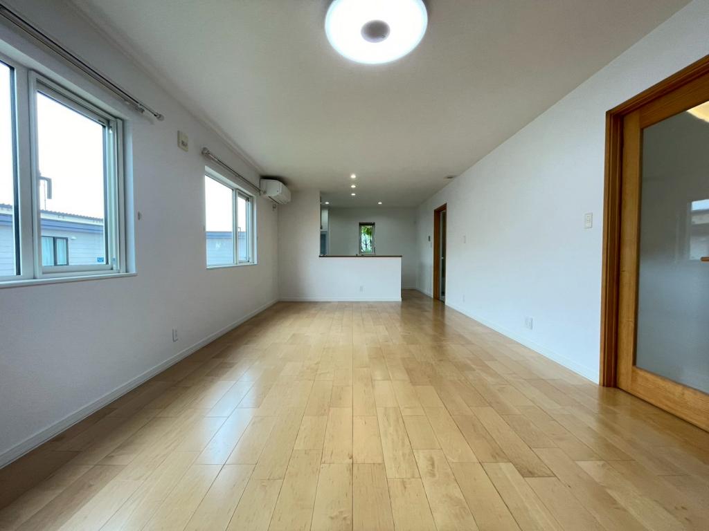 ※商談中※東１条北１丁目　中古戸建 内観