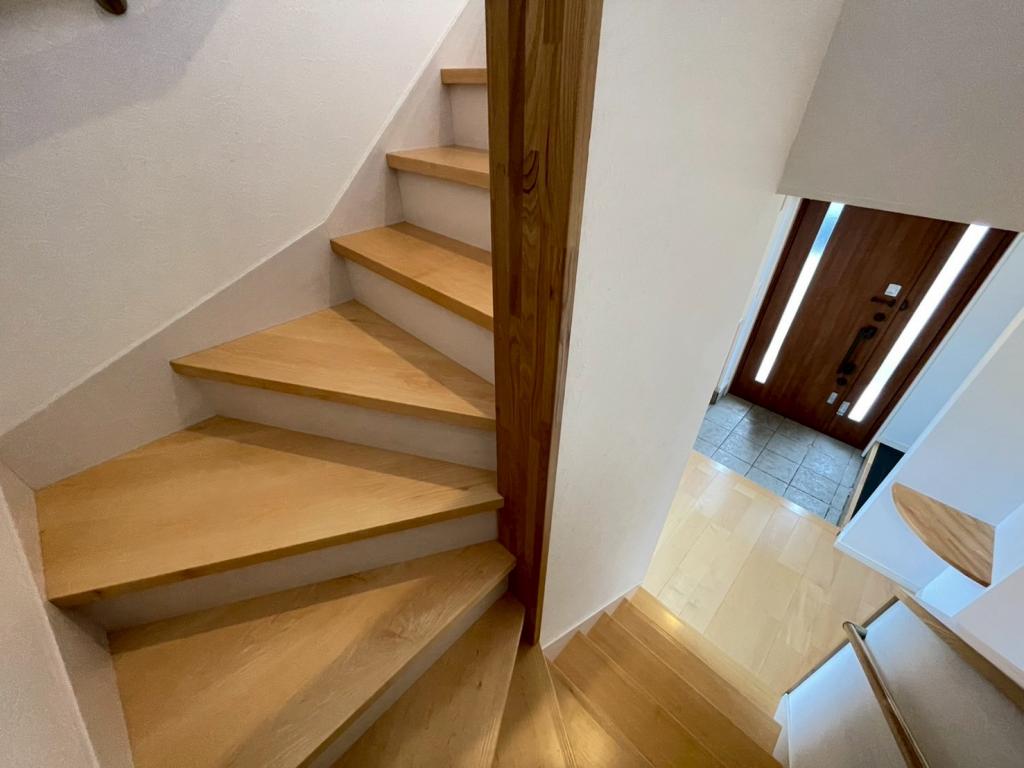 ※商談中※東１条北１丁目　中古戸建 内観