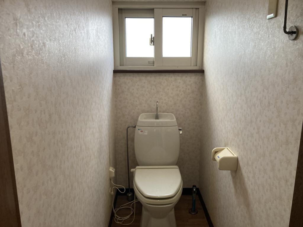 北栄小区域 6SLDK 中古住宅 西11条北4丁目 土地約150坪 内観