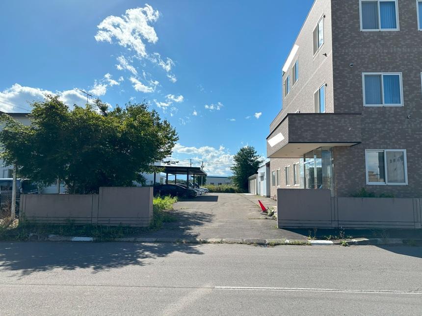 帯広市西20条北2丁目　売事務所  内観