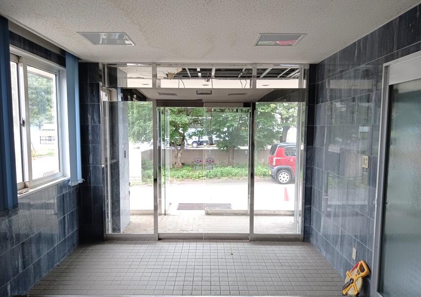 帯広市西20条北2丁目　売事務所  内観