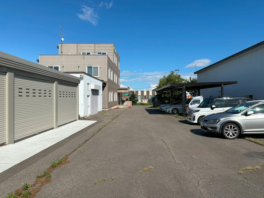 帯広市西20条北2丁目　売事務所  内観