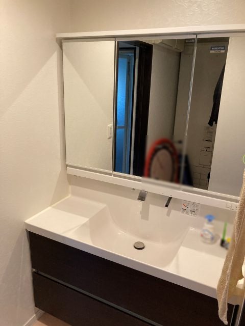 西１８条南３丁目【南西角地！用途多彩な５ＳＬＤＫの美邸！】 内観