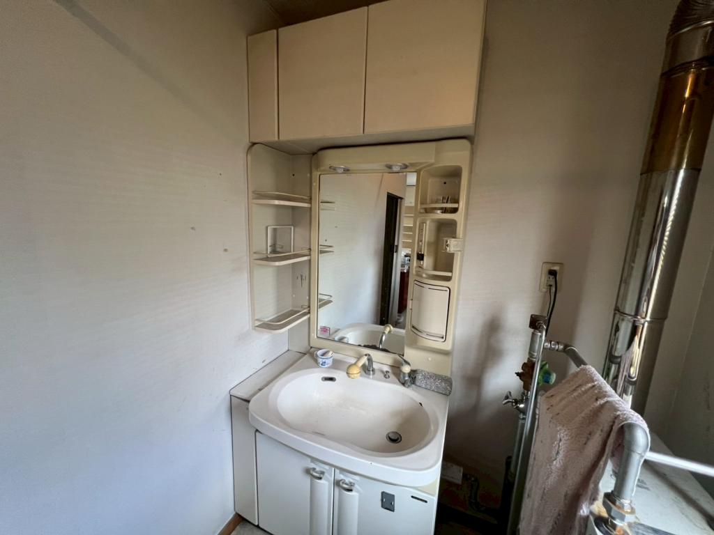 芽室町西7-9＿中古住宅 内観