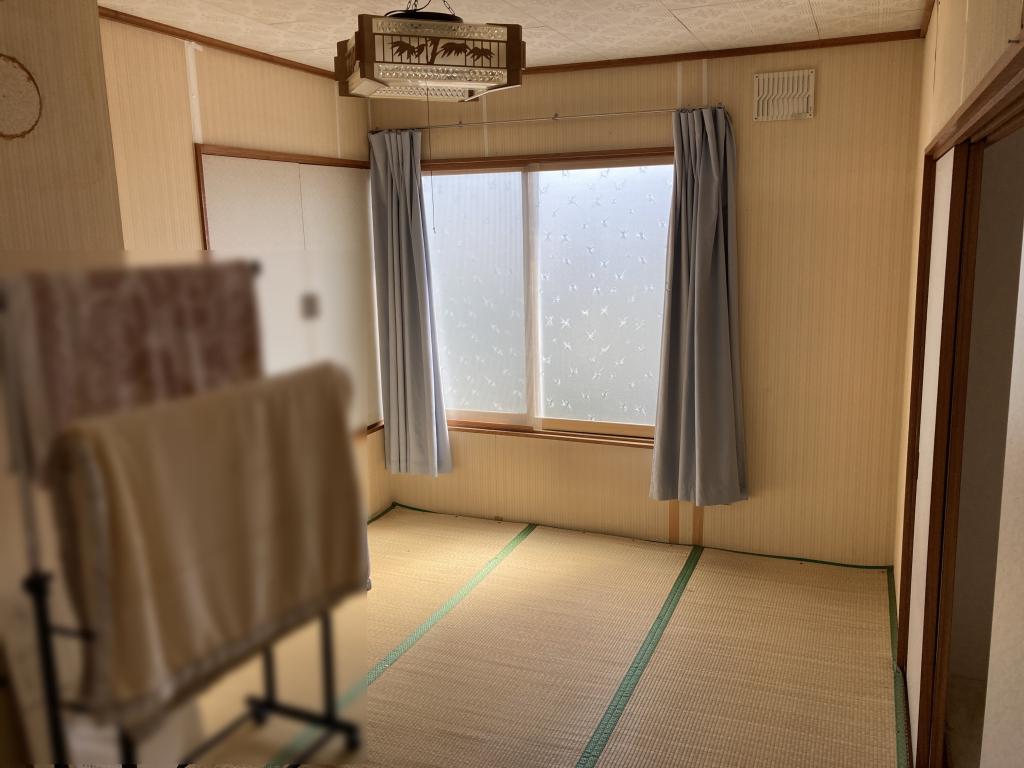 音更町桜が丘西【敷地約１０７坪のリフォーム向き物件！】 内観