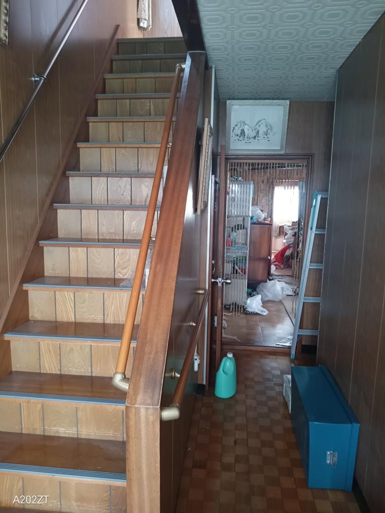 【中古住宅】宝来西町南2丁目 内観