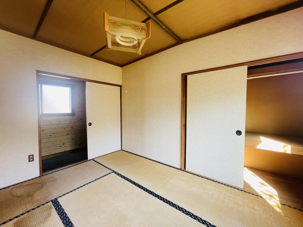 【価格改定】西14条南4丁目　中古住宅 内観