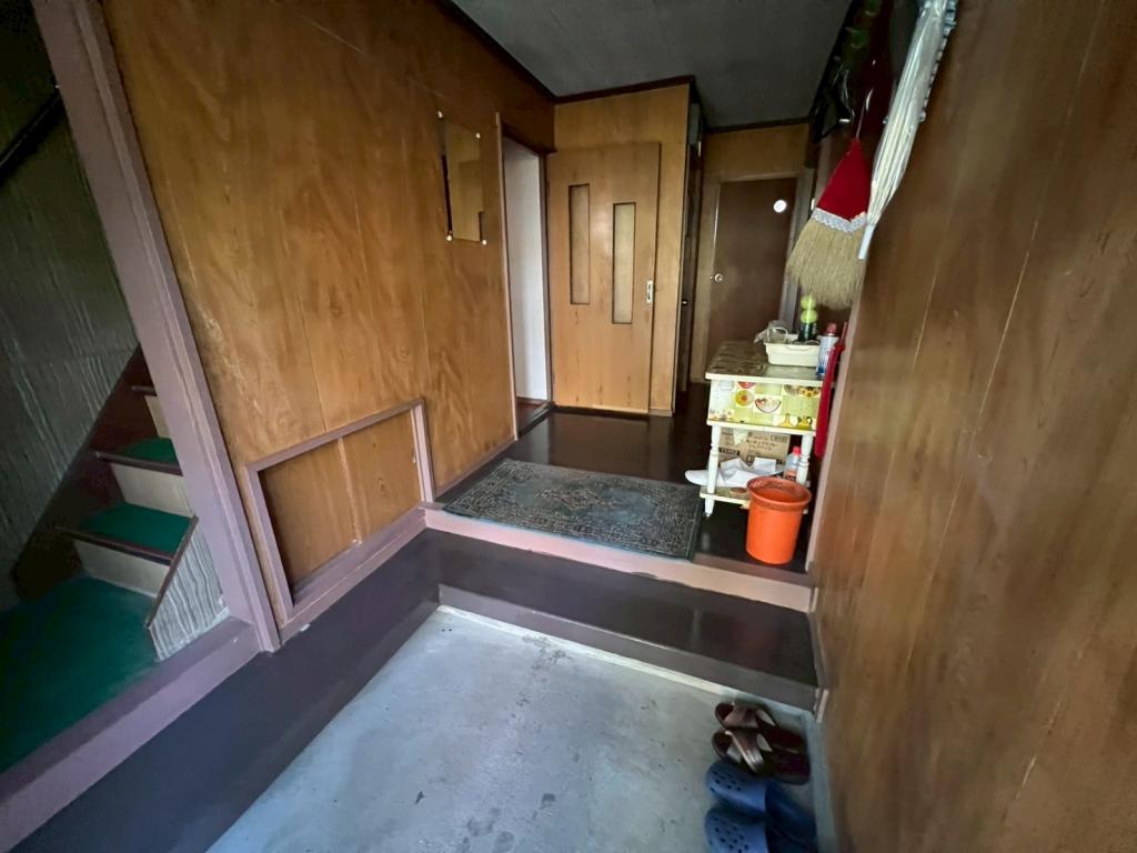 敷地広々♪　清水町南4西3＿中古住宅 内観