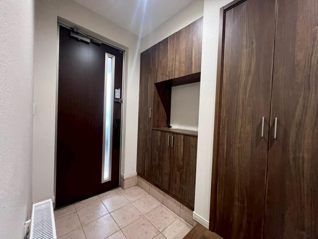 築10年♪　都市ガスエコジョーズ・ソーラー完備♪　西25南1＿築浅中古住宅 内観