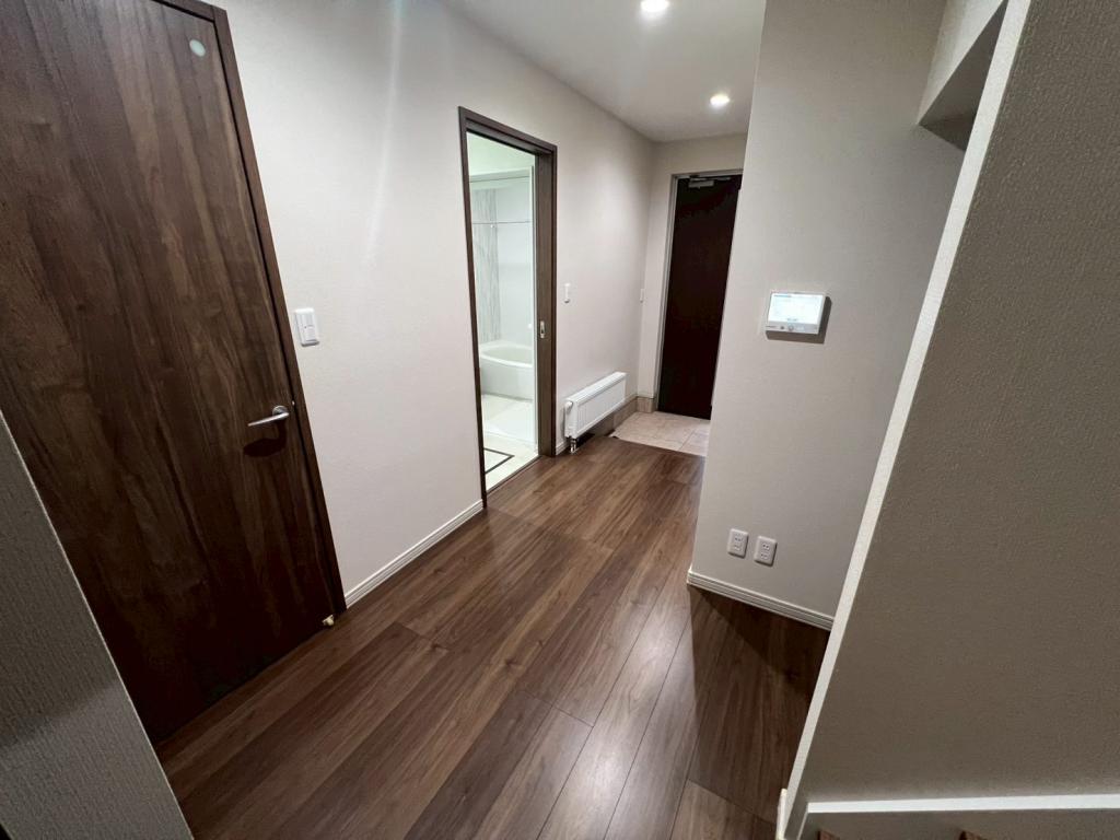 築10年♪　都市ガスエコジョーズ・ソーラー完備♪　西25南1＿築浅中古住宅 内観