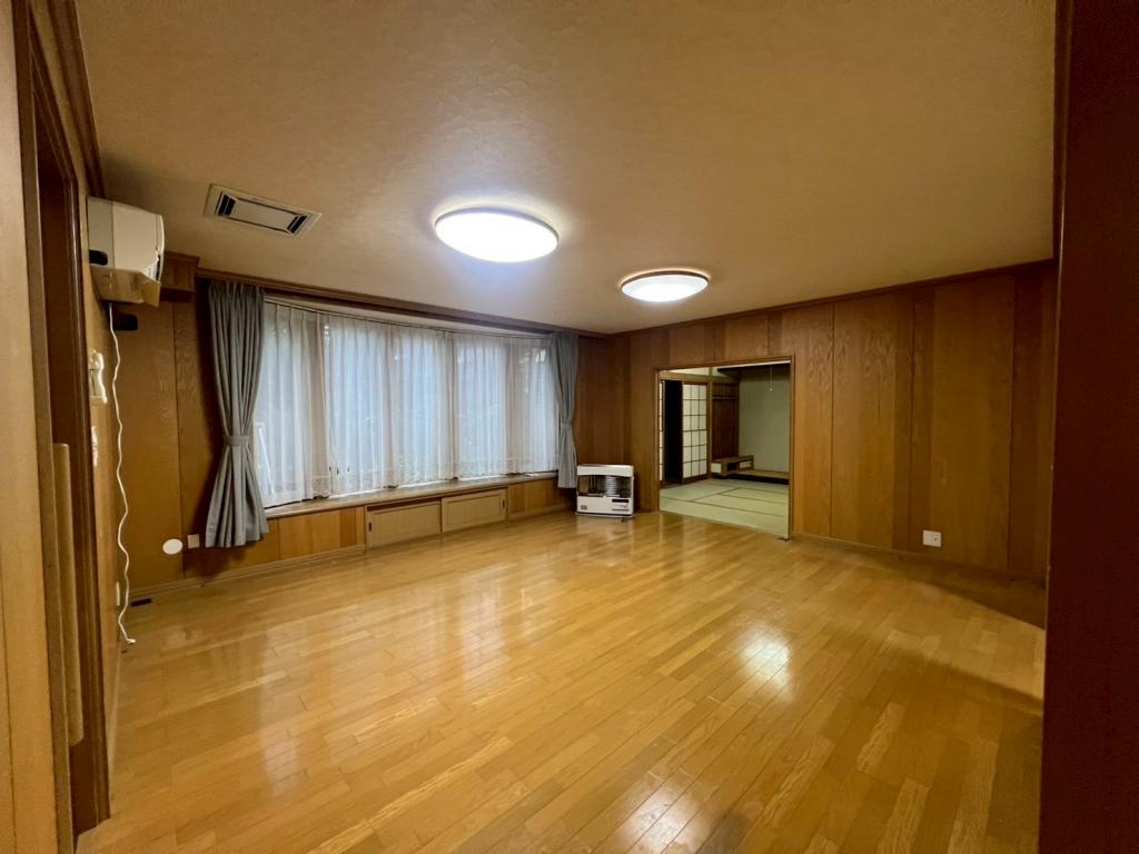 南向き♪日当たり良好♪　大空町7丁目＿中古住宅 内観