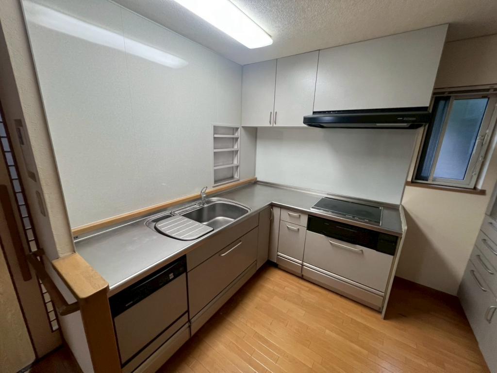 南向き♪日当たり良好♪　大空町7丁目＿中古住宅 内観