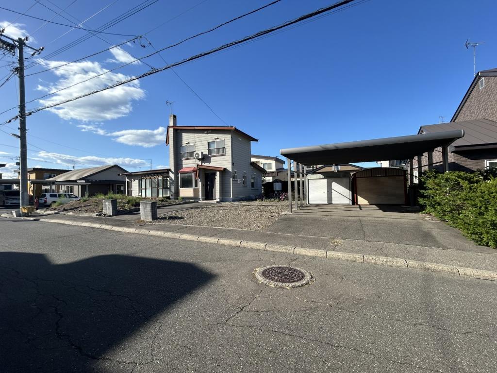 《希少な南向き！解体更地渡し！》帯広自由が丘3丁目② 外観