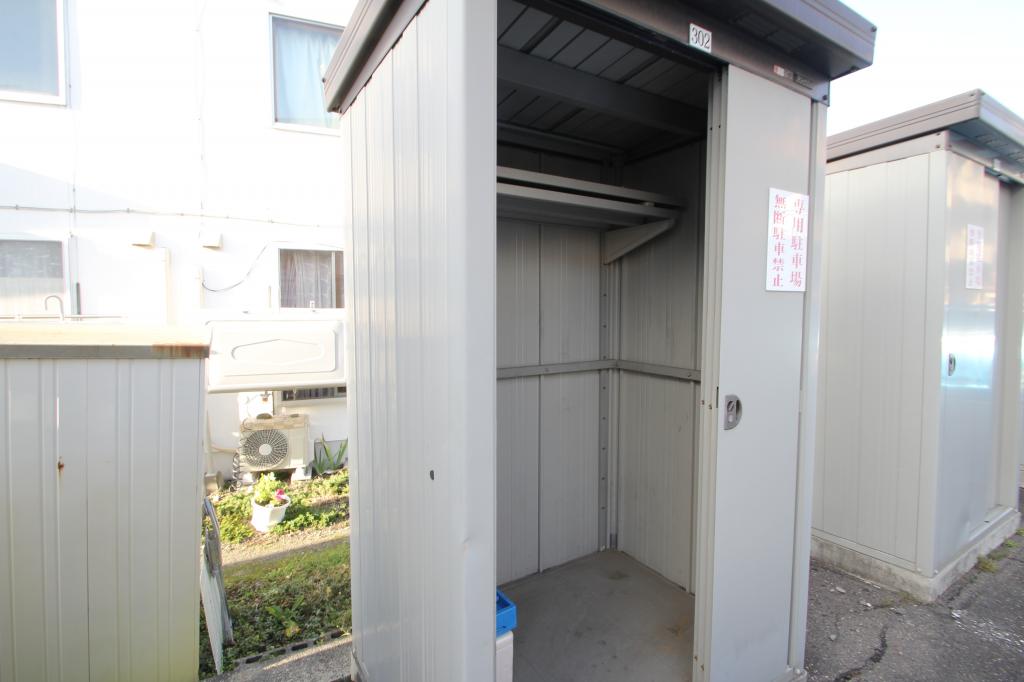 【写真追加】オリエンタルコーポ　３０２号室 内観