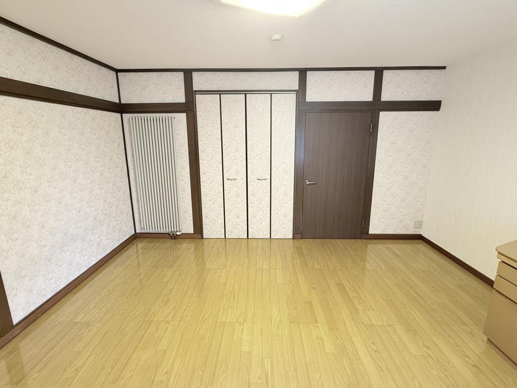 大空7丁目の延床50坪越えの中古戸建 内観