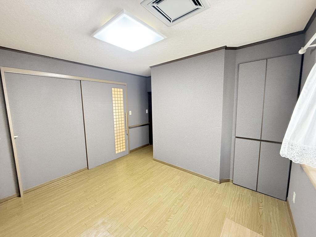 大空7丁目の延床50坪越えの中古戸建 内観