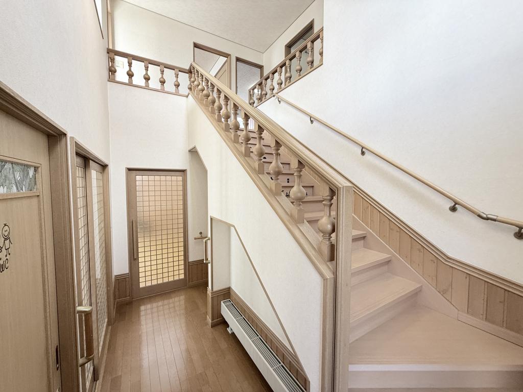 大空7丁目の延床50坪越えの中古戸建 内観