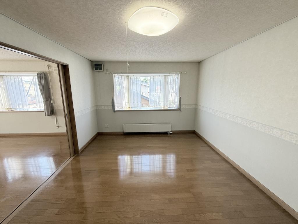 大空7丁目の延床50坪越えの中古戸建 内観