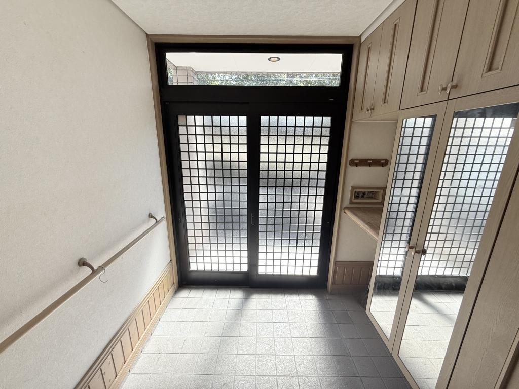 大空7丁目の延床50坪越えの中古戸建 内観