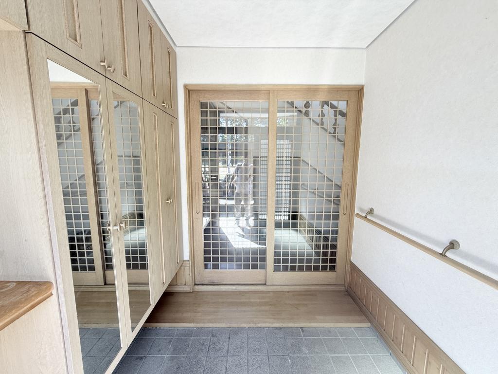 大空7丁目の延床50坪越えの中古戸建 内観