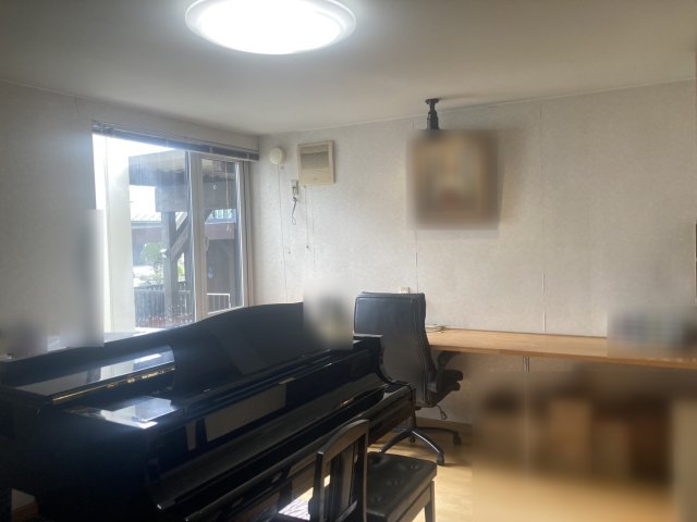 芽室町西３南４丁目【※芽室町の５ＬＤＫ中古住宅！】 内観