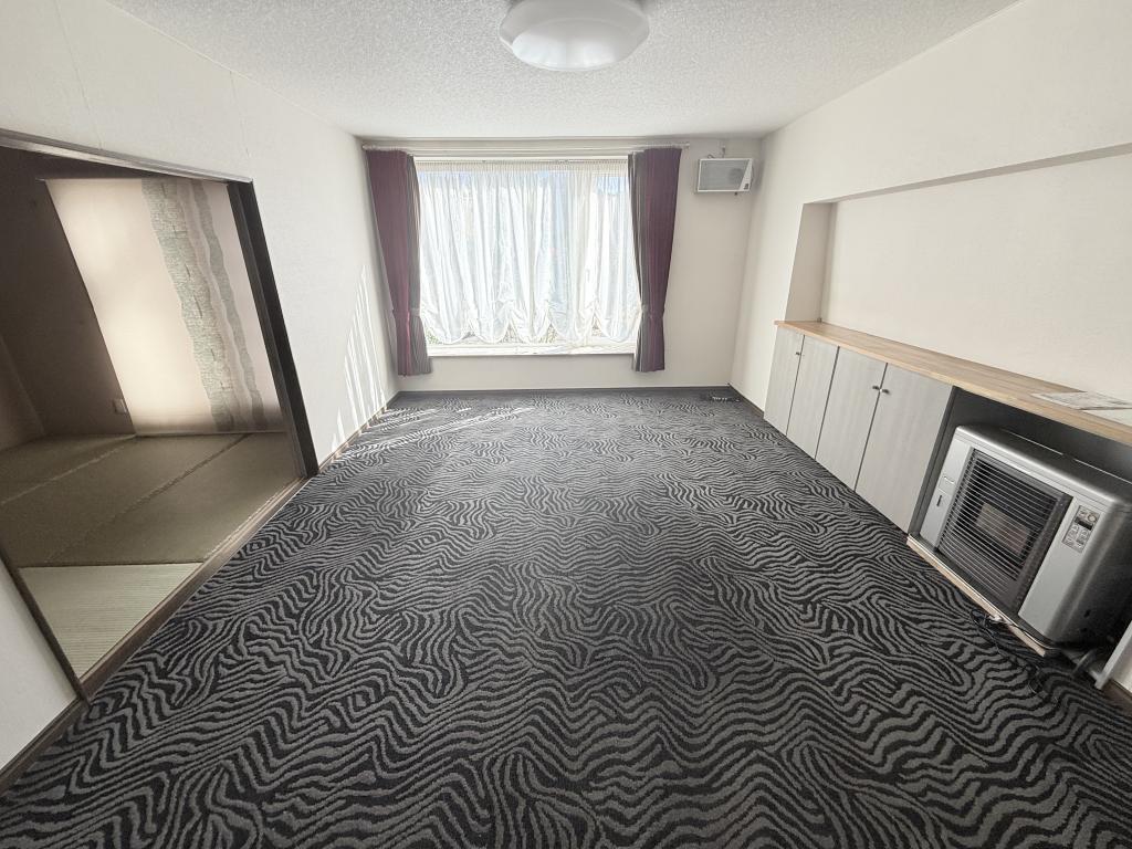 西18条南5丁目の中古住宅 内観