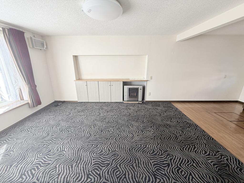 西18条南5丁目の中古住宅 内観