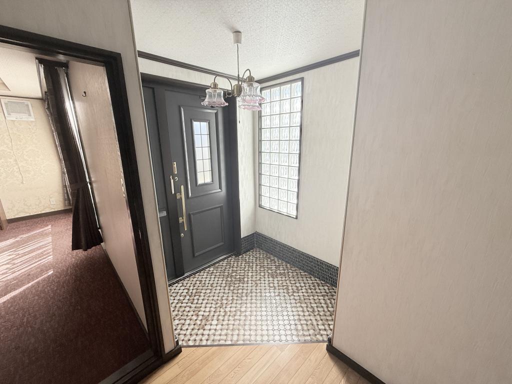 西18条南5丁目の中古住宅 内観