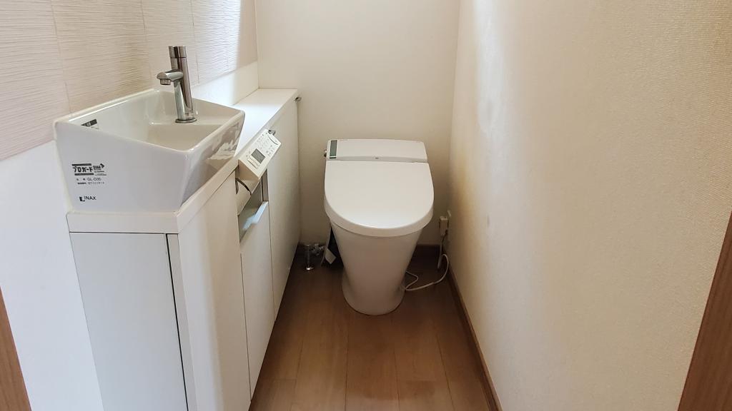 価格改定！帯広市西21条南3丁目　南向き住宅　開西小区域　吹抜けあり  -  内観