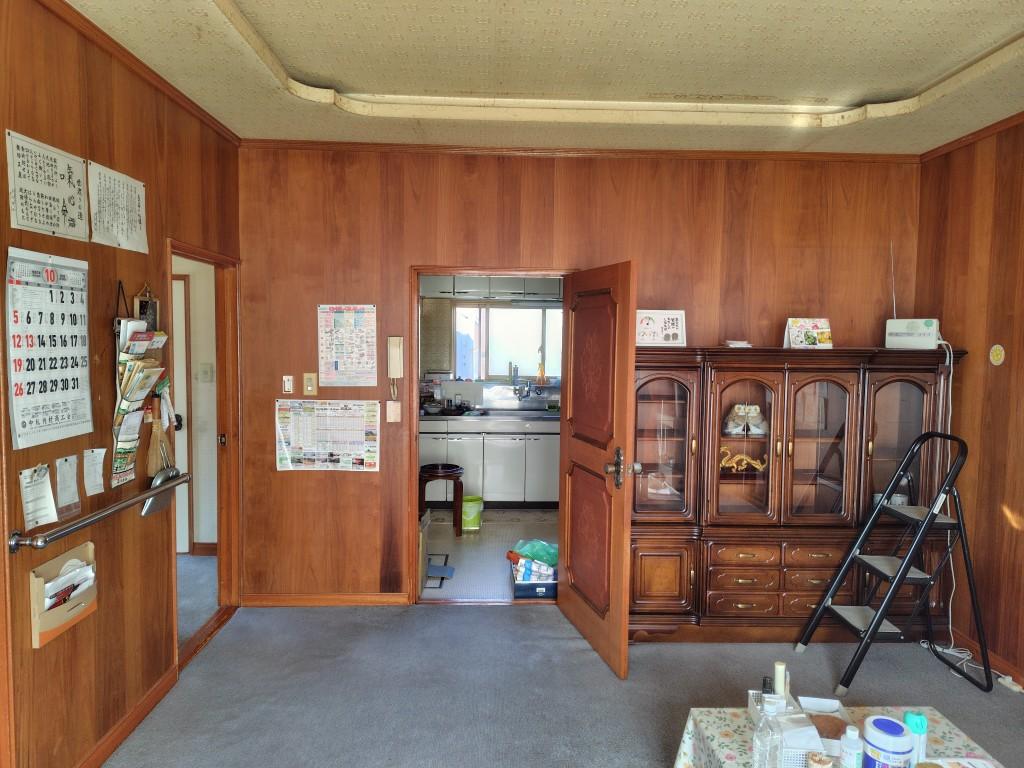 河西郡中札内村東3条北1丁目　【平屋建て】中古住宅 内観