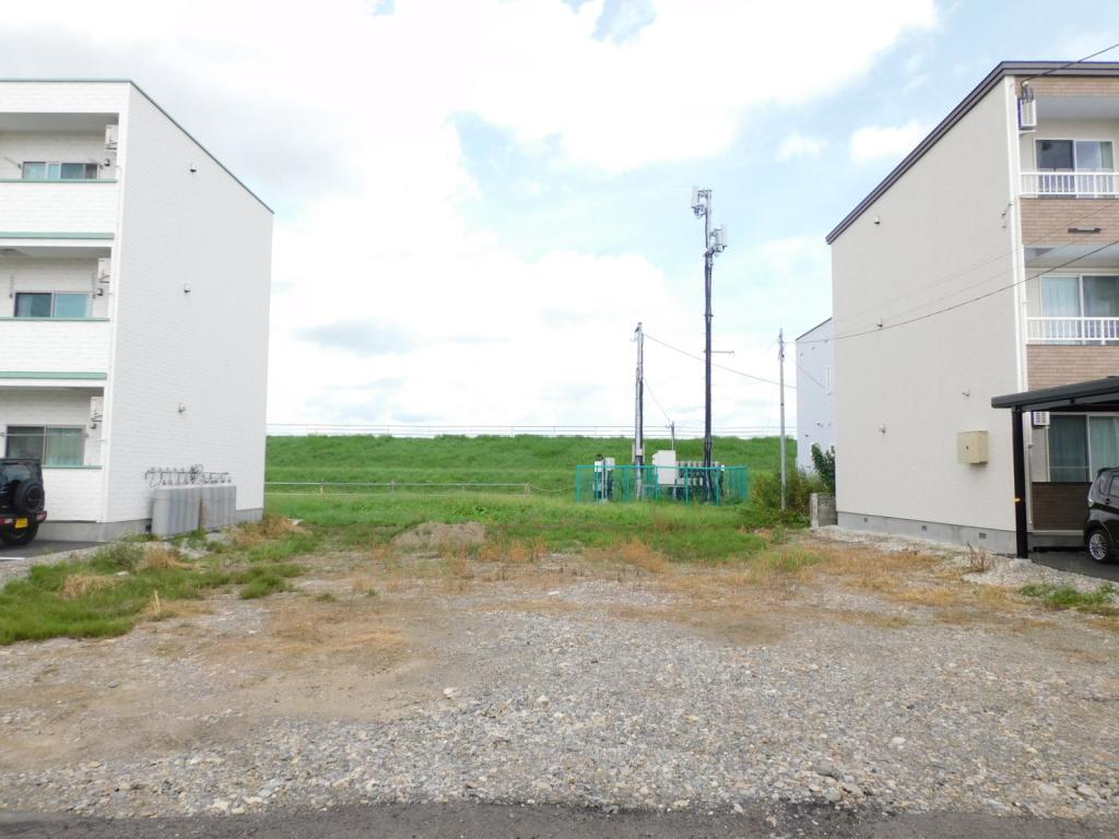 帯広市大川町　売土地（約110坪）建築条件なし 外観
