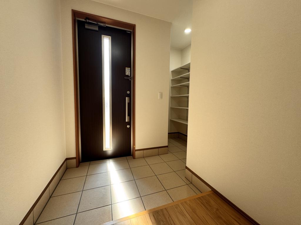 【公開+販売中！】西15南32A　新築住宅 内観