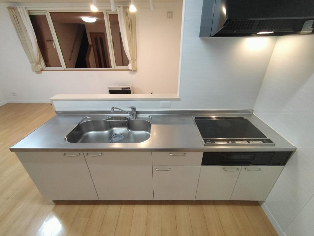 新町東１　中古戸建 内観