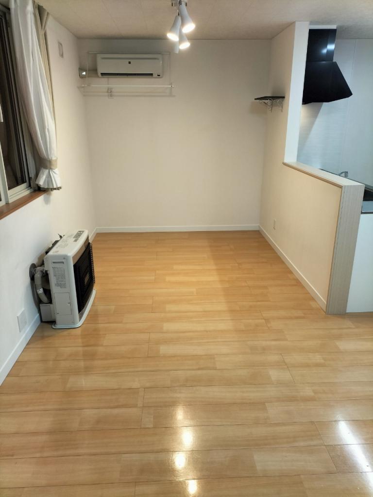 新町東１　中古戸建 内観