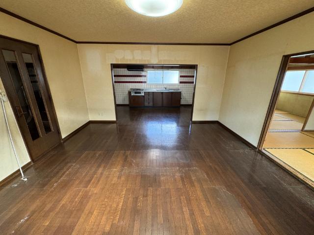 西９条南３９　中古戸建 内観
