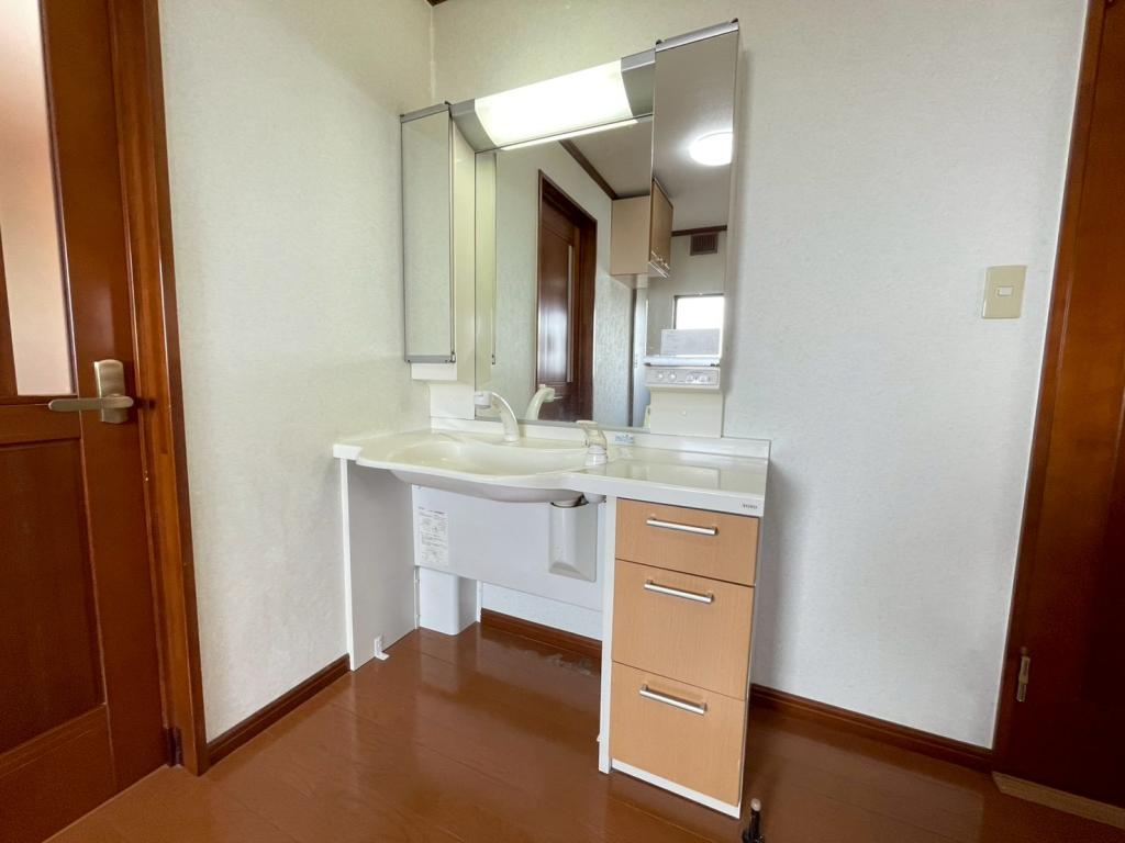 【２００４年大規模リノベーション済♪】足寄町南２条４丁目　中古平家 内観