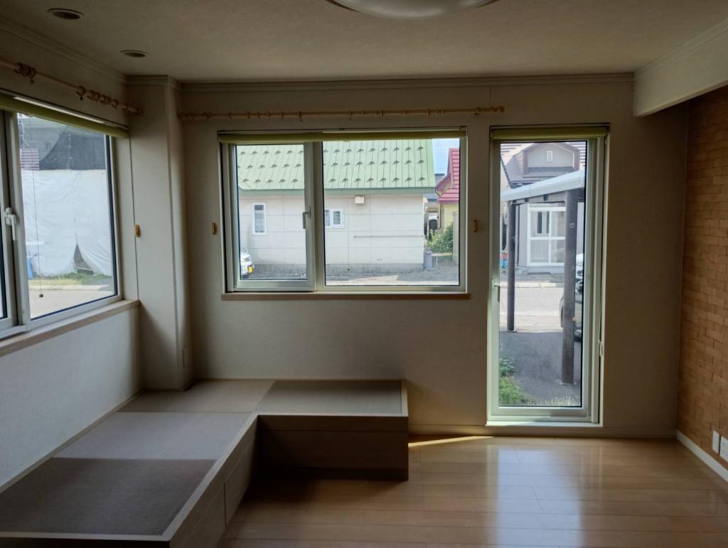 価格改定！西25条南3丁目中古住宅・築14年・美邸 内観