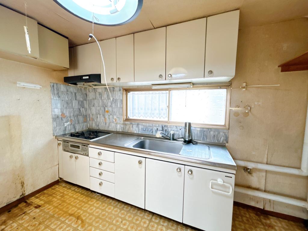【閑静な住宅街】帯広市西17条北3丁目13-8 内観