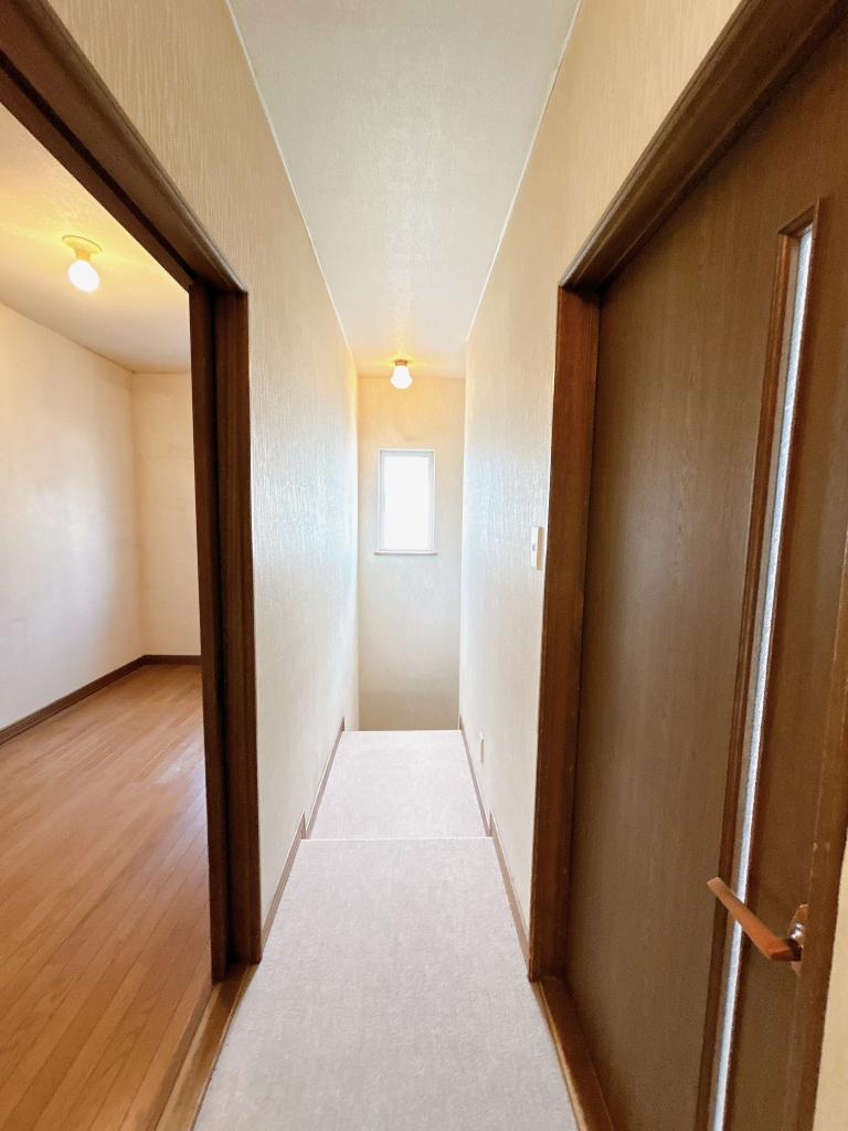 【閑静な住宅街】帯広市西17条北3丁目13-8 内観