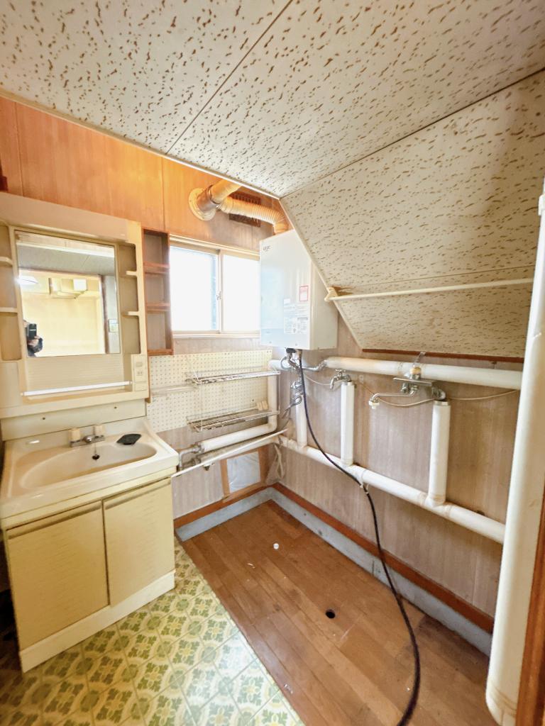【閑静な住宅街】帯広市西17条北3丁目13-8 内観