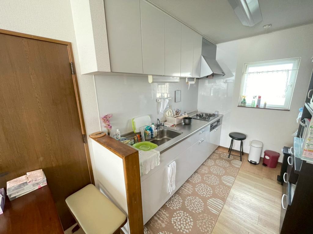【写真追加】東４条南４丁目　中古戸建 内観