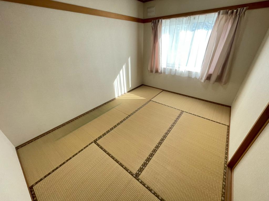【写真追加】東４条南４丁目　中古戸建 内観