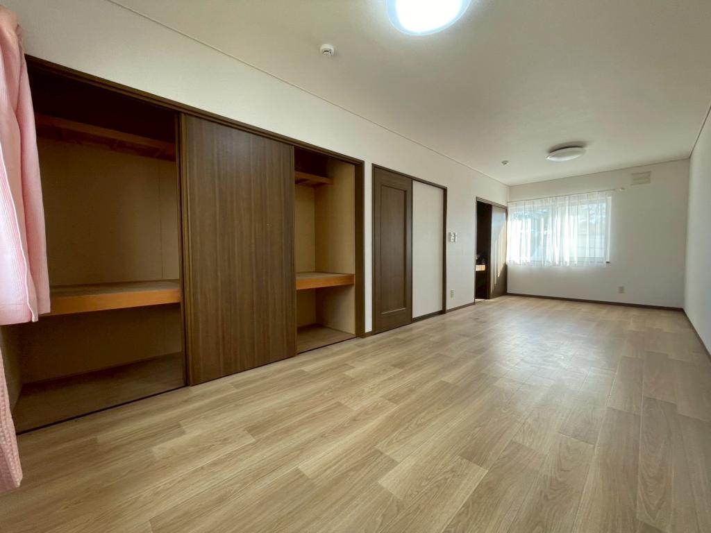 【写真追加】東４条南４丁目　中古戸建 内観