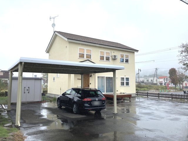浦幌町字幸町【浦幌町の中古住宅！間取り４ＬＤＫ♪】 内観
